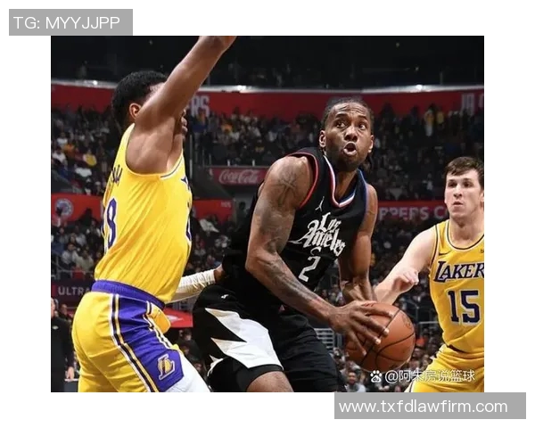 勇士与快船激战正酣比分胶着精彩瞬间回顾与分析